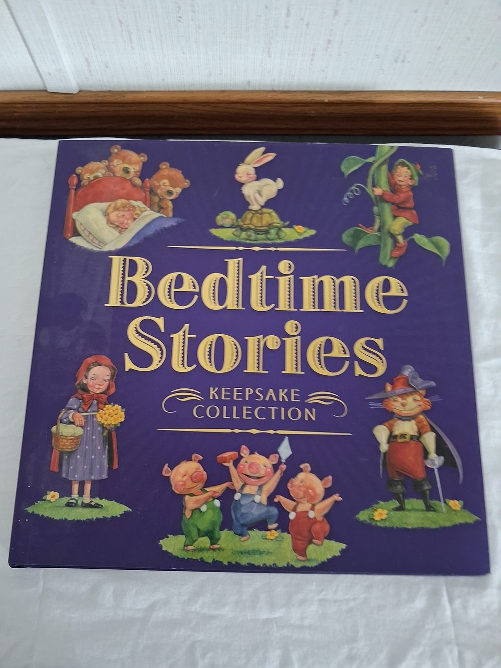 Bedtime Stories Hardcover Keepsake Collection Fairy Tales Book Illustrated EUC